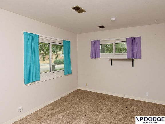 4th image of 1425 N 65th St