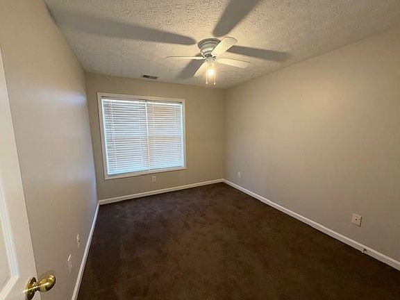 3rd image of 283 Ridgestone Way SW