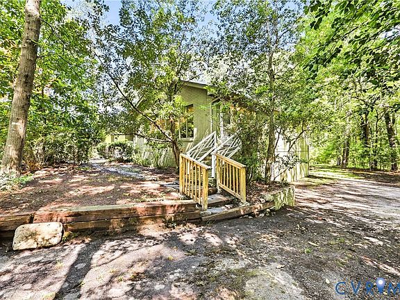 5th image of 2037 Dodson Rd