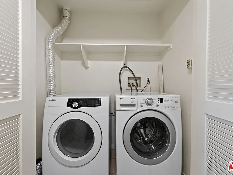 360 Avenue 26 #107 — Photo 7