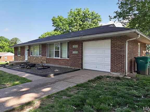 2nd image of 1233 Bosworth Dr