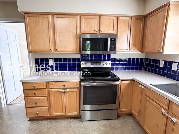 5th image of 1231 Willowlake Ct