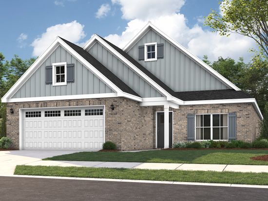 121 Mead St, Prattville, AL 36066