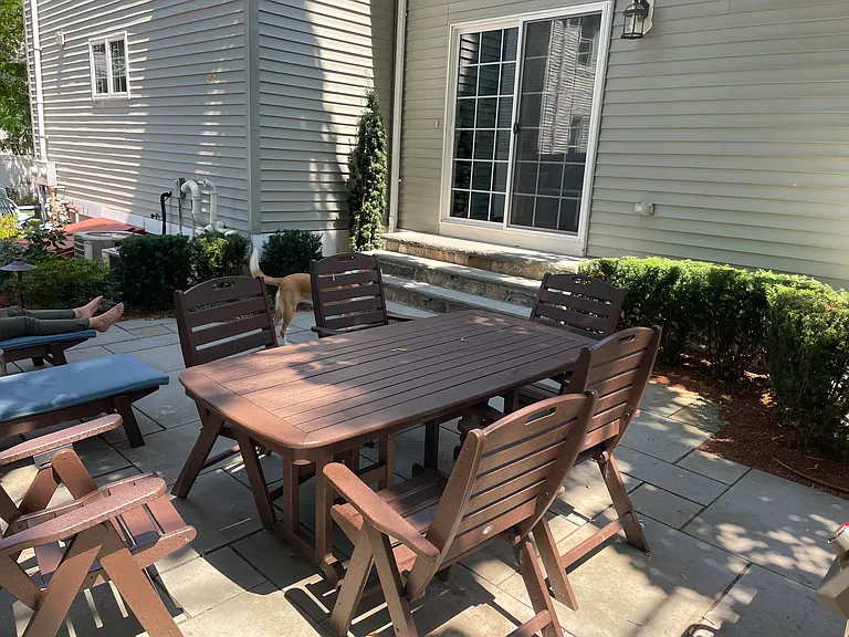 85 Oak St #1 — Photo 29
