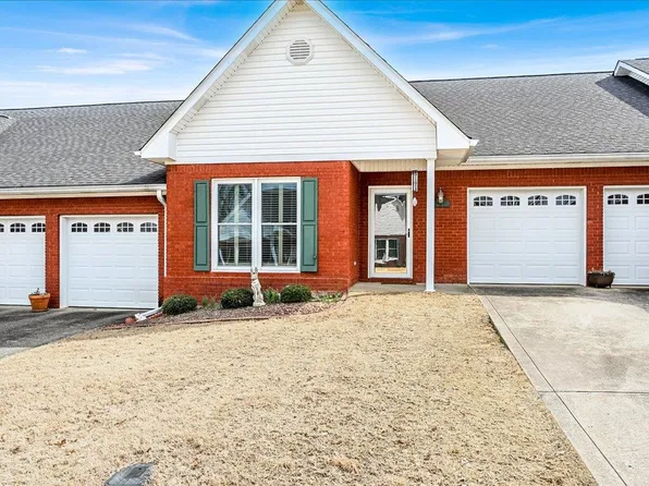 1012 Brookridge Ln SE, Cullman, AL 35055