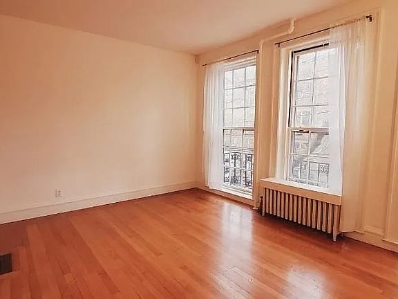 3rd image of 80 Harvard Ave