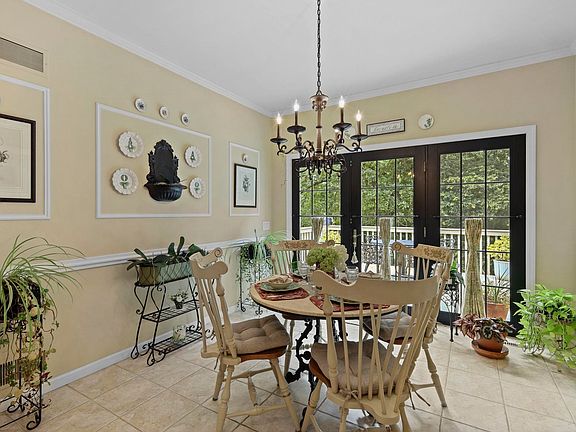 4th image of 1706 Shady Point Dr