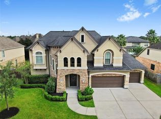 1728 Round Rock St, Friendswood, TX 77546