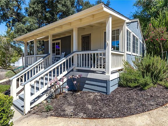 3rd image of 4555 San Anselmo Rd