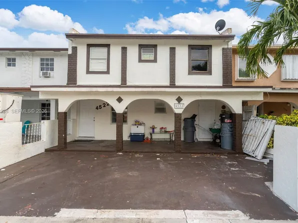 4522 NW 194th St, Miami Gardens, FL 33055