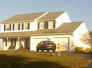 8 Pickwick Ln, Lincoln University, PA 19352