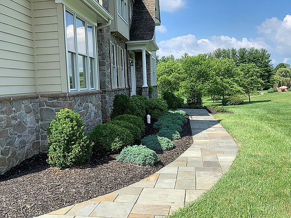 2nd image of 4201 Hogan Dr