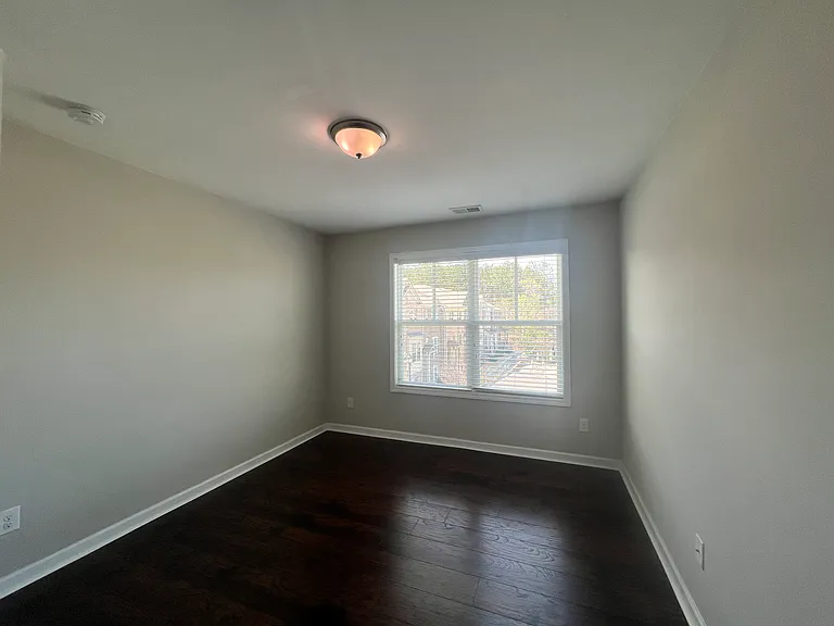 701 Sunset Park Dr — Photo 22