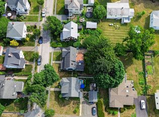 18 Sturtevant St, Beverly, MA 01915