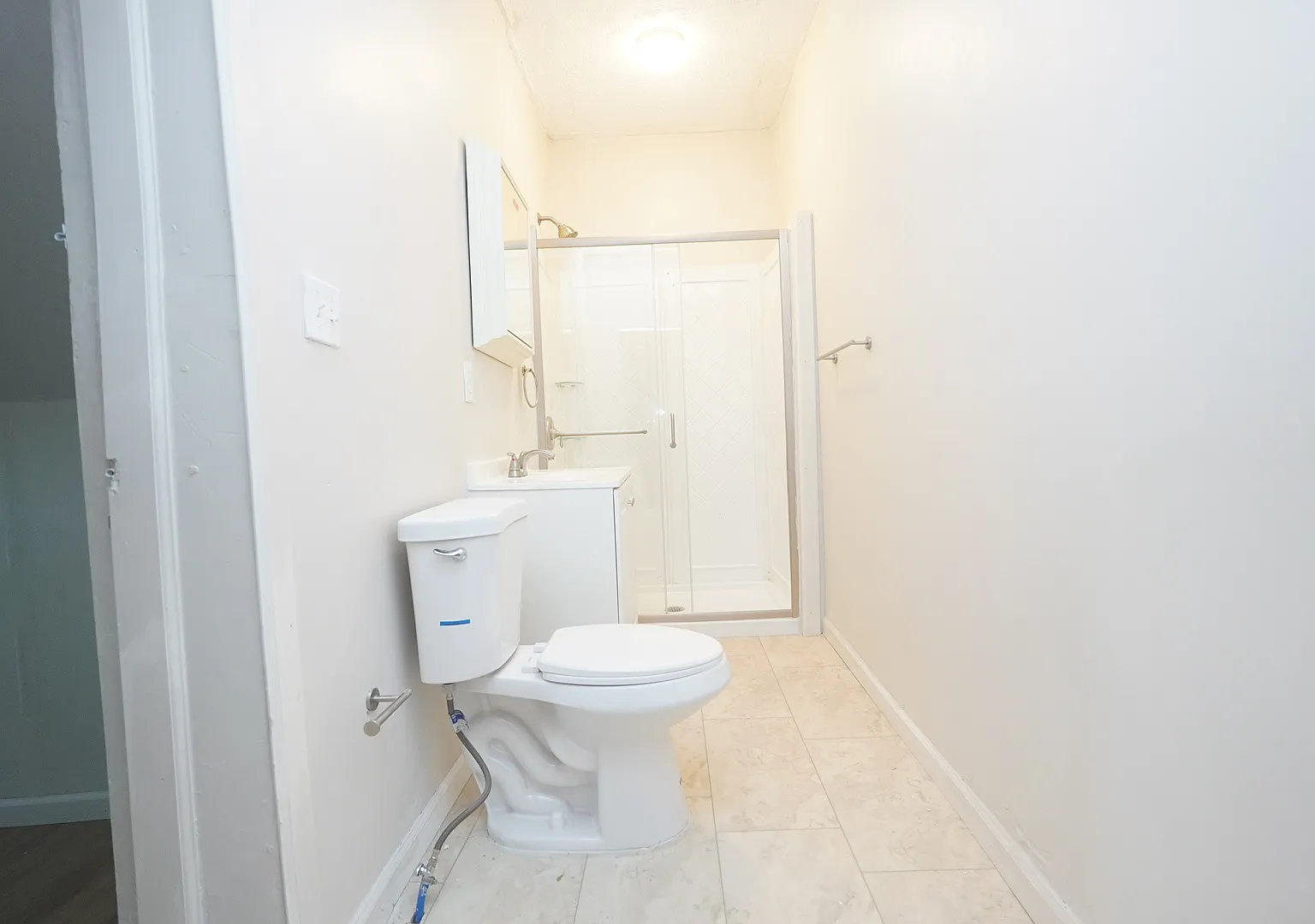 2 bed, $1,200 — Photo 3