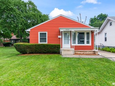 3232 S 3rd St, Southern View, IL, 62703