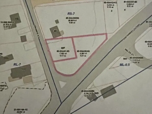 497 Granite St, Worcester, MA 01607