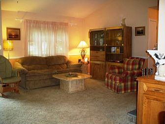 2nd image of 124 Piano Dr
