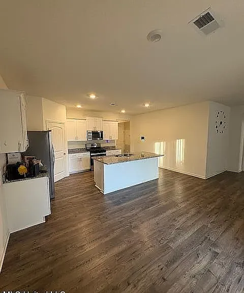 8833 Ruth Ann Cv — Photo 2