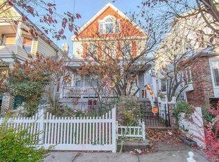 19 E 37th St, Bayonne, NJ 07002