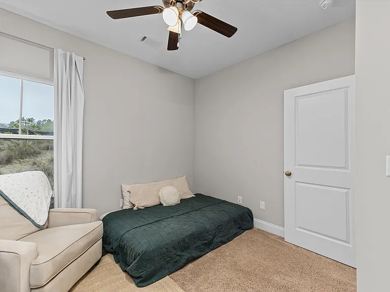 975 Newburn Dr — Photo 28