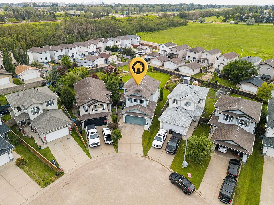 1st image of 214 Hyndman Cres NW
