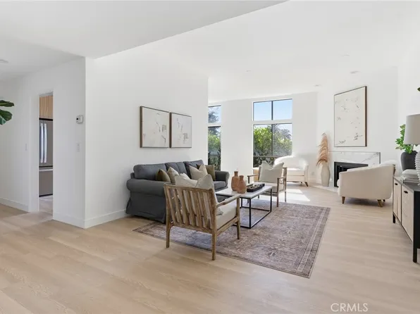 10820 Holman Ave APT 204, Los Angeles, CA 90024
