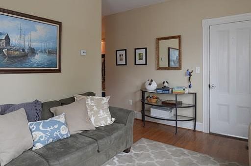5th image of 12 Dearborn St #4