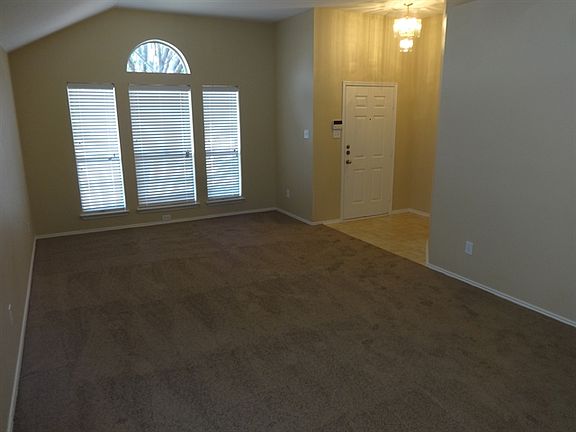 2nd image of 4710 Grovewood Dr