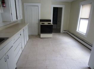 13 Grove St APT B, Springvale, ME 04083