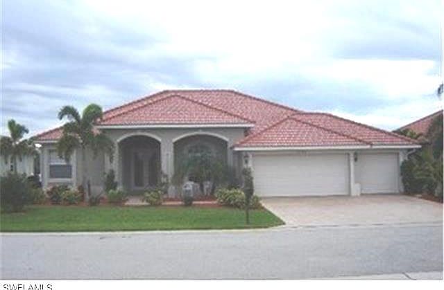 1st image of 5022 Old Pond Dr