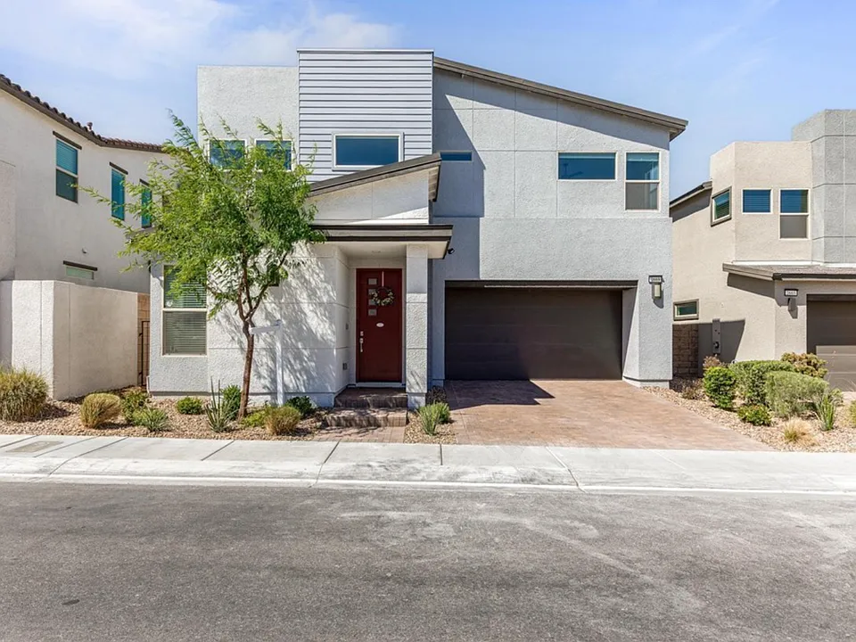 2669 Skylark Trail St