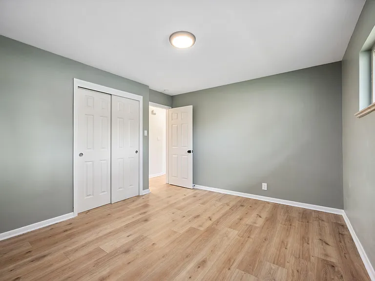 3840 N Bryant St — Photo 4