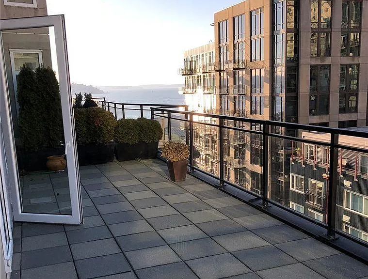 2607 Western Ave #710 — Photo 7