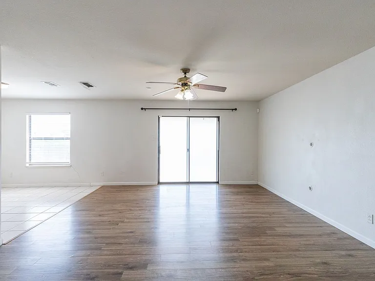 11 Woodcock Cir — Photo 5