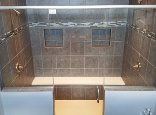 12402 Caspian Dr, Papillion, NE 68046