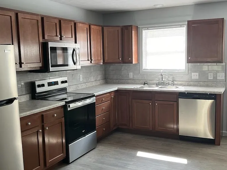 300 Greentree Dr #43 — Photo 9