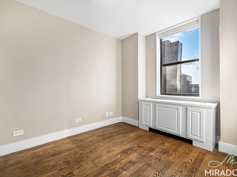 330 E 39th St #25M — Photo 8