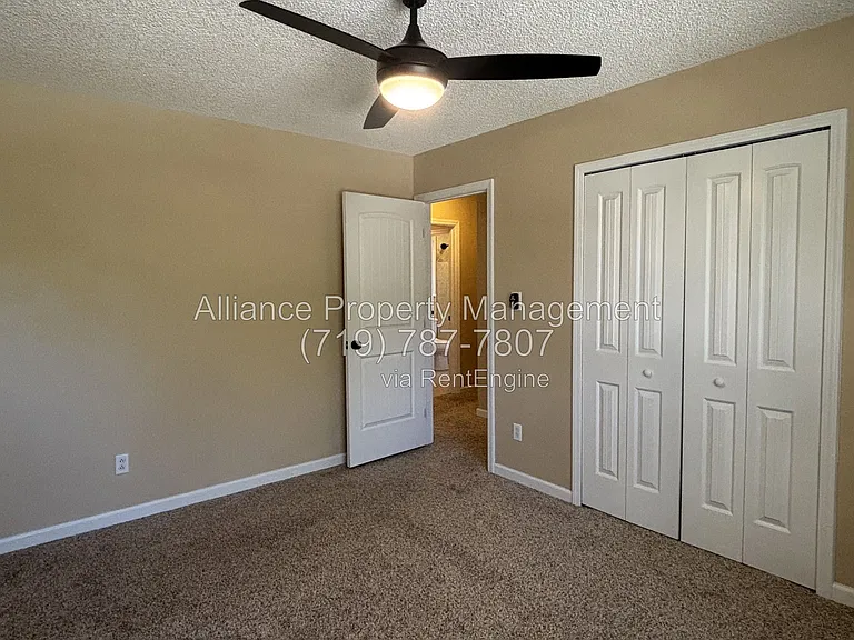 3823 Windsong Ct — Photo 24