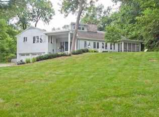 928 10th St SW, Rochester, MN 55902