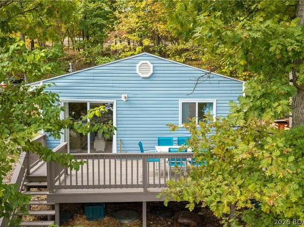 144 Chicago Ave, Sunrise Beach, MO 65079