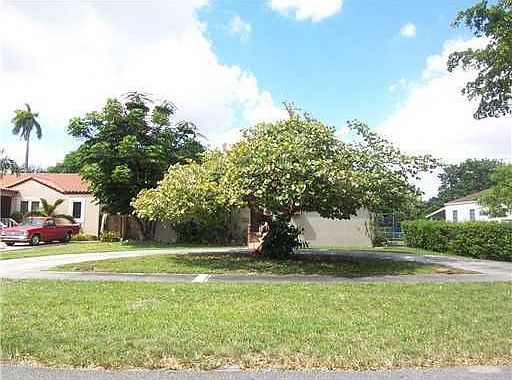 1st image of 261 N Melrose Dr