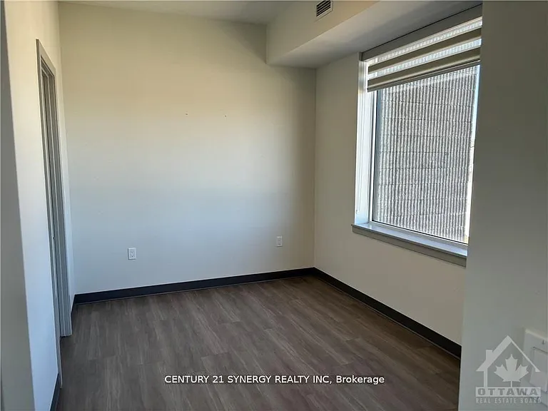787 Principale St #305 — Photo 10