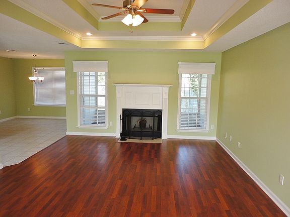 2nd image of 682 Justin Dr
