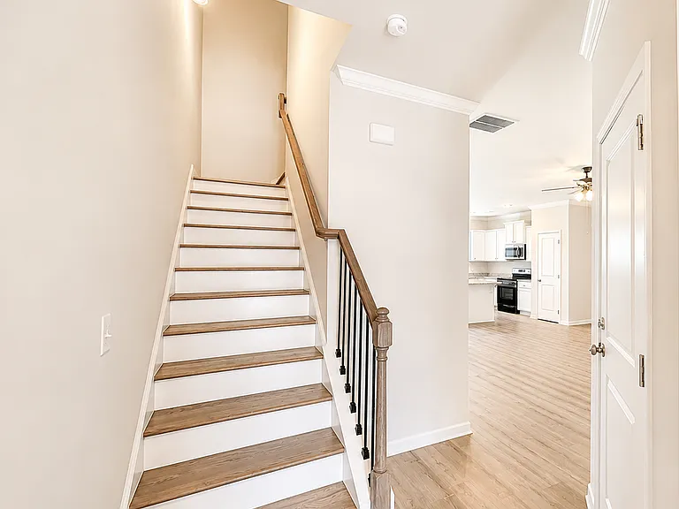 201D Harvest Ridge Ln #201-D — Photo 2