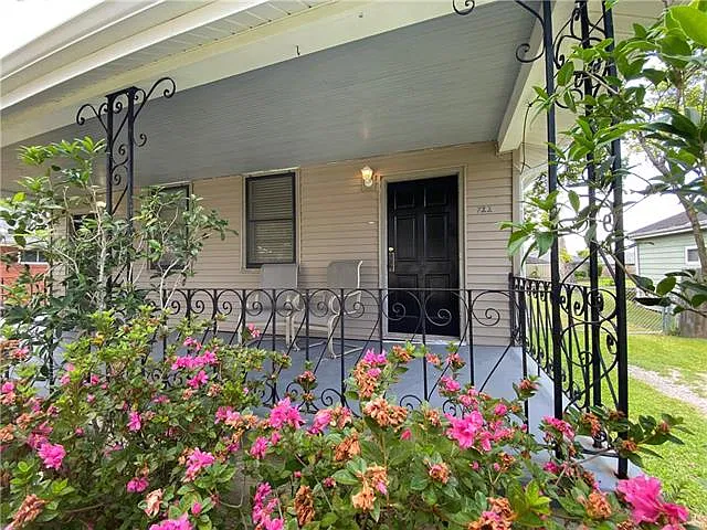 1 bed, 1.0 bath, 800 sqft, $1,500 — Photo 1