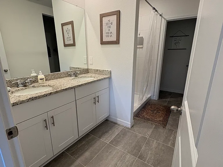 14053 Crutchfield Ct — Photo 10