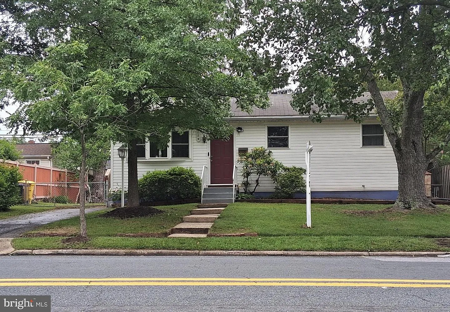 229 Old Line Ave photo 1