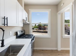 7325 NE Sandy Blvd #1, Portland, OR 97213