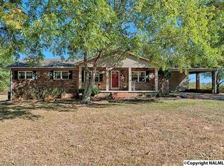 180 Boy Dr, Scottsboro, AL 35768